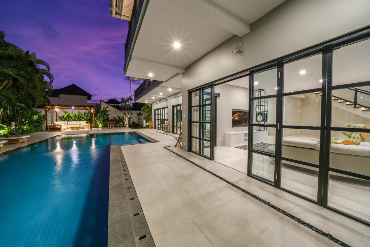 Villa Okenada - Modern 5-Bedroom Pool Villa In Berawa! Canggu Exterior foto